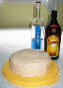 IMG_8251 White Russian cake with LiV Vodka and Kahlúa bottles