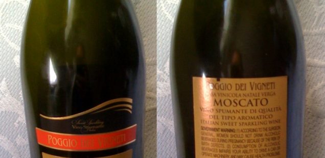 Poggio del Vigneti Moscato front and back label